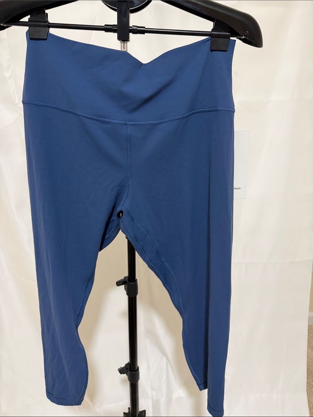 NWT Lululemon Align Crop Leggings